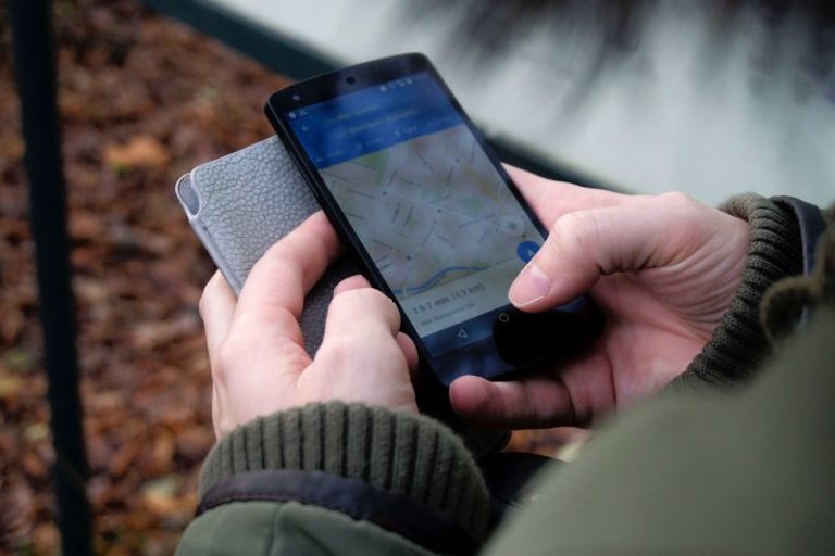Mobile user viewing a map