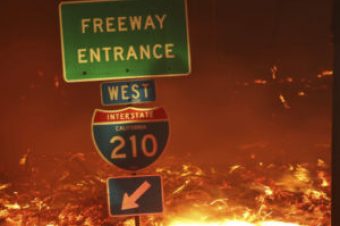 A wildfire burns in Sylmar, Calif., Friday, Oct. 11, 2019. (AP Photo/David Swanson)